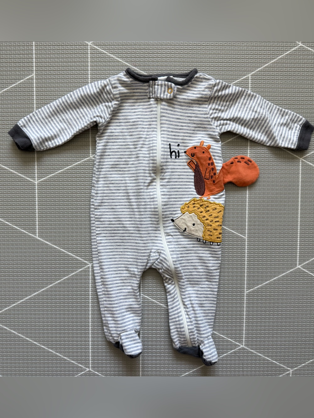 Gerber|Baby boy Striped Grey & White  One-Piece footies,Orange Squirrel Applique - Picture 4 of 4